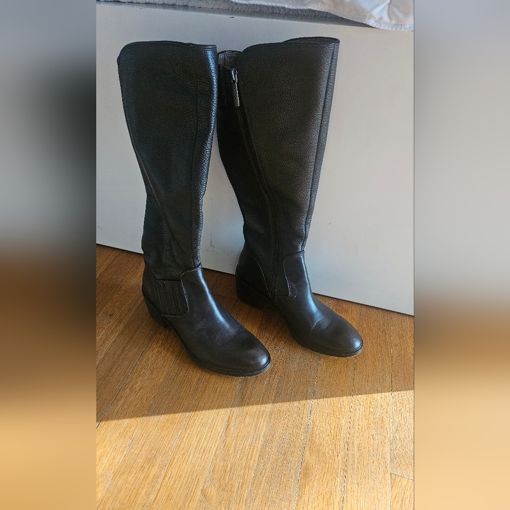Donald J. Pliner Brown Over the Knee Boots
